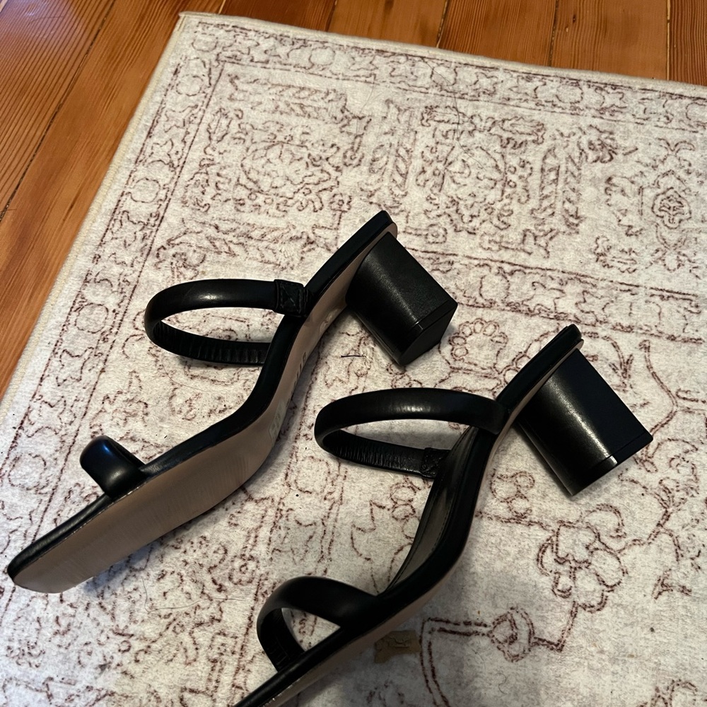 SCHUTZ Black Heeled Sandals - Picture 3 of 4